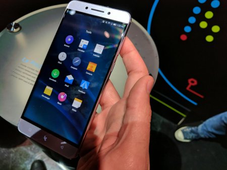 Самый быстрый Android-смартфон в мире Le Pro3 представили в России