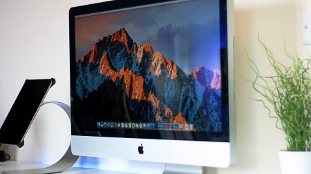 Apple убрала индикатор заряда батареи из MacBook‍