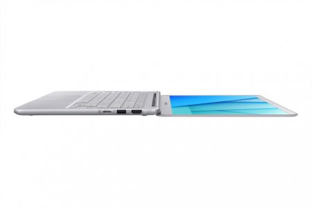 Samsung показала свои уникальные ноутбуки Notebook 9