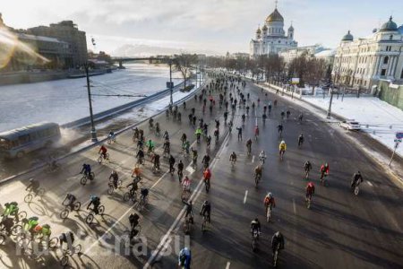 В Москве в 30-градусный мороз прошел велопарад (ФОТО, ВИДЕО)