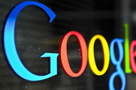 Комания Google искусственно продвигала рекламу своих продуктов в интернете