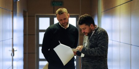 Навального и Волкова уличили в грубом нарушении международных и российских  ...