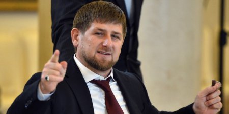 Кадыров поспорил с министром образования о запрете хиджабов в школах