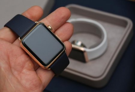 Apple научит умные часы определять, когда пользователь за рулём