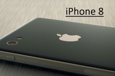 В сети появилось фото с наброском нового iPhone 8