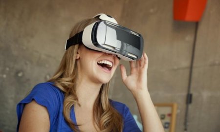 Теперь и в игре Half-Lufe 2 используются шлемы виртуальной реальности