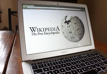 Китай создает собственную версию "Википедии"