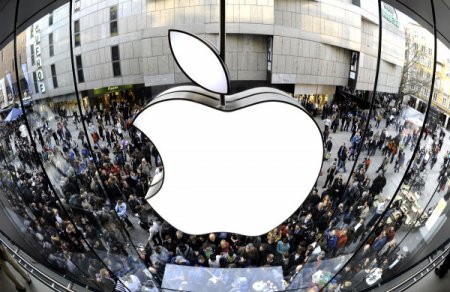 Apple купила за $200 млн компанию Lattice Data