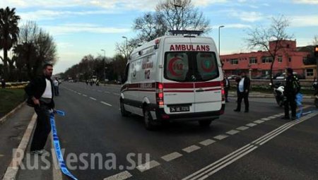 СРОЧНО: В Турции перевернулся микроавтобус с российскими туристами (+ФОТО, ВИДЕО)