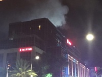 Более 30 человек погибли в результате нападения на гостиничный комплекс в М ...