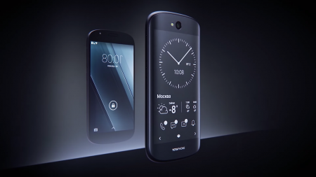 Yota Phone 3 представят на выставке в Китае в июне