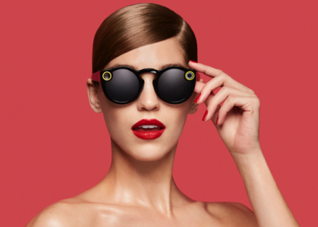 В Европе появились очки Snapchat Spectacles