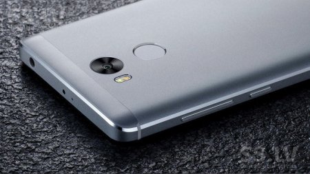Обновленная ОС позволит делить экран смартфонов Xiaomi пополам‍