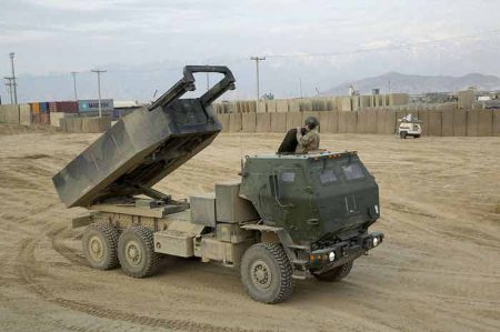 США разместили ракетную систему HIMARS в приграничном районе Ат-Танф - Военный Обозреватель