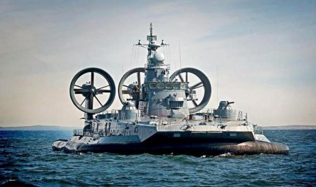 Натиск «Зубра»: зачем в России возрождают самый мощный десантный корабль