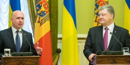 Порошенко и премьер Молдовы примут участие в открытии КПП