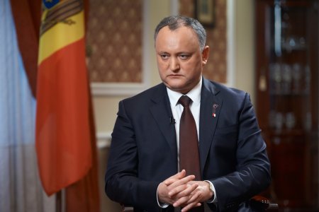 Додон назвал недружественным намерение властей Молдавии запретить визит Рог ...