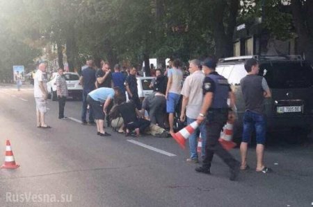 «Нужна срочно помощь, у нас перестрелка», — опубликованы переговоры полиции после перестрелки в Днепропетровске (ВИДЕО 18+)