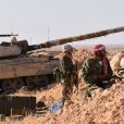 Сирийская армия и курды окружают боевиков ИГ в Дейр-эз-Зоре