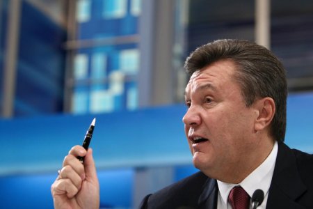Свидомые скакуны обвинили Януковича в организации госпереворота на Украине