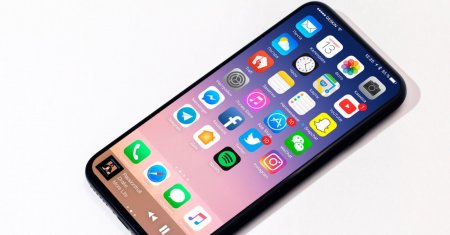 Apple платит Samsung по 130 долларов за дисплей для iPhone 8
