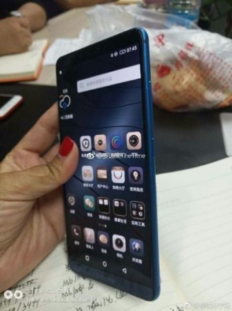 Опубликованы «живые» фото смартфона Gionee M7