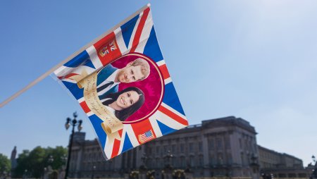Британская монархия: Между традицией и неолиберализмом