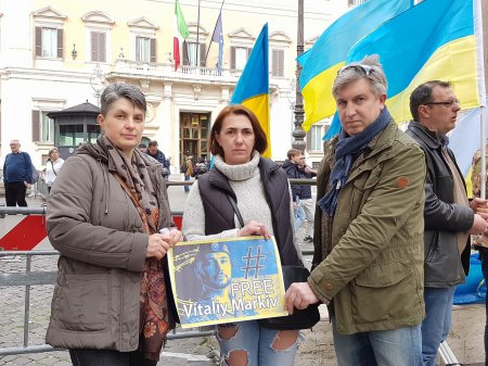 Украинский волонтер Ксения Быкова: «Я добрая фея с топором»