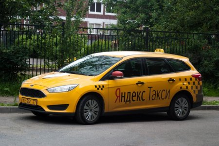 Детективный триллер: в Латвии «Яндекс.Такси» заподозрили в шпионаже на Кремль