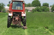 В Одесской области фермер выкосил на поле матерную надпись