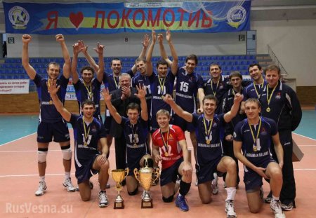 Це незалежность! Легендарный волейбольный клуб Украины на грани исчезновения (ФОТО)