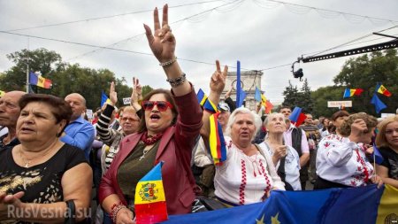 Евромайдан в Молдове откладывается: «печеньки Госдепа» закончились