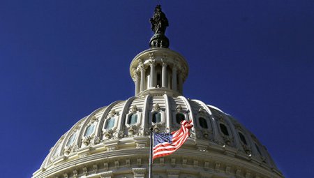 Сенаторы-республиканцы США считают пустой тратой времени ужесточение антироссийских санкций