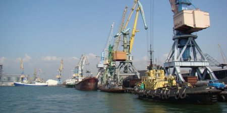 Украина обвиняет Россию в убытках в приазовских портах