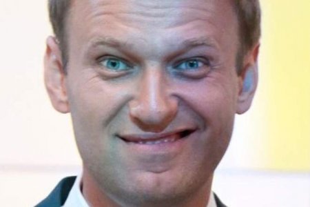 Навальный строит из себя «зека» и вербует в свои ряды последователей АУЕ-ку ...