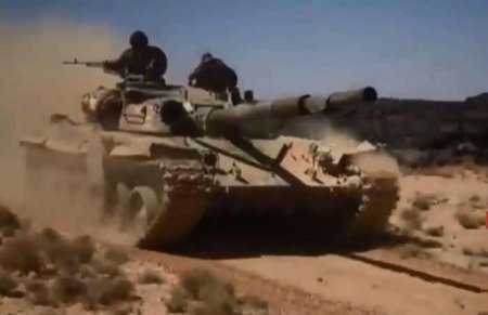 Сирийская армия зачищает пещеры района Кабр Шейх Хусейн на плато Ас-Сафа