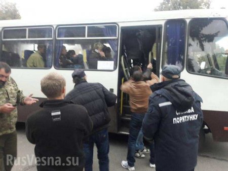 Горит 700 га, эвакуированы 10 000: подробности взрыва на складе оружия в Черниговской области (ФОТО)