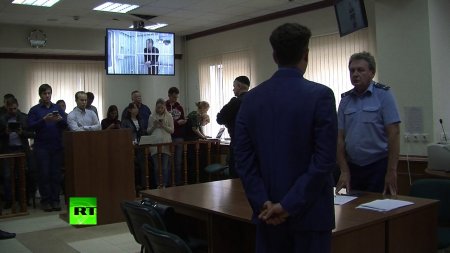Сдержанность Мамаева и эмоции Кокорина: реакция футболистов на решение суда