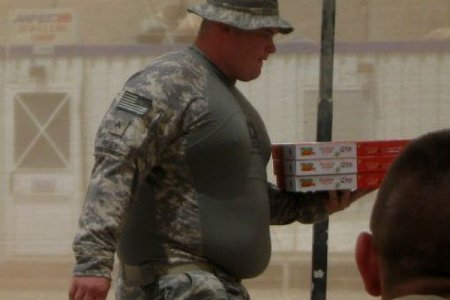 Толстые дебилы: армия США уже не та