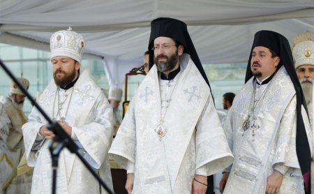 Константинополь заявил о возможности отобрать автокефалию у РПЦ