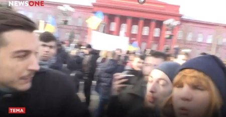 В Киеве напали на журналистов Шарий.net и NewsOne