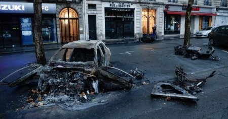 В Париже задержали почти 400 протестующих