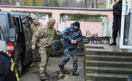 ФСБ: украинские моряки не могут считаться военнопленными