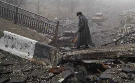 Война против Донбасса: миллионы беженцев и тысячи убитых