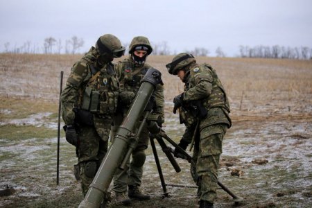 Обстрел ВСУ на юге ДНР настиг военкоров армии Республики