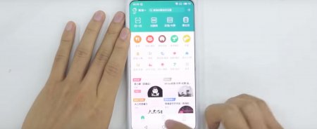 Пнули конкурентов: В Сети показали видео с флагманом Meizu 16s