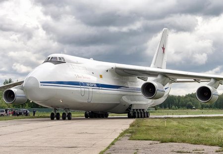 Российские самолёты Ан-124 «Руслан» арестованы на Руине