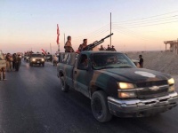 Иракская армия начала масштабную операцию против ИГ вдоль всей сирийской гр ...