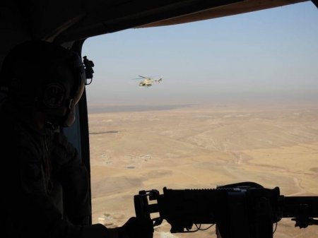 Иракские военные уничтожили около 50 укрытий боевиков ИГ за двое суток