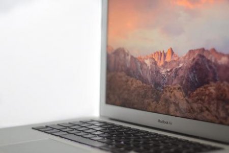 Дешевле, но лучше: Apple обновили MacBook Air и Pro